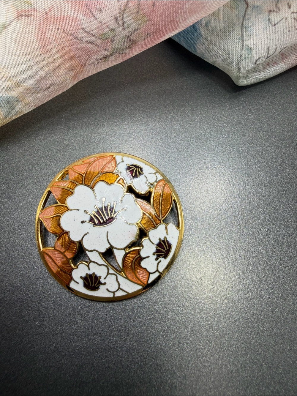 Vintage Cloisonné Brooch #159clo